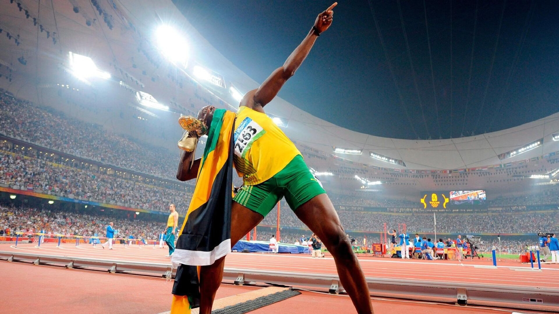 接力换人配合更顺畅，接力切换